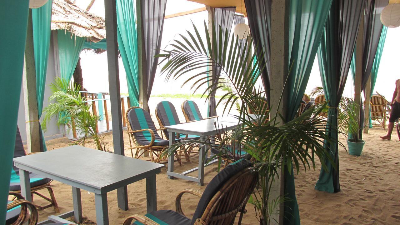 Saffron Sands Agonda Ngoại thất bức ảnh